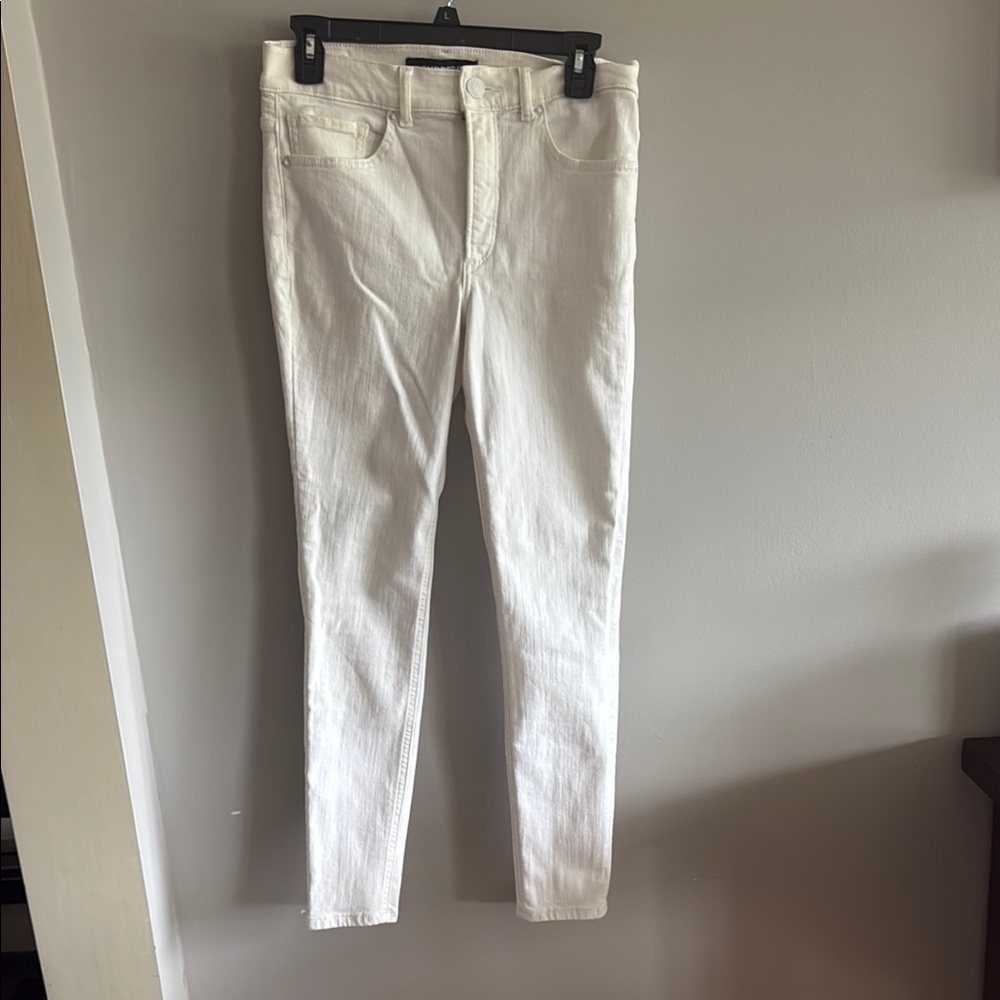 White Skinny Jeans